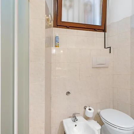 Nel Cuore Di Arona- Via Pertossi Apartamento