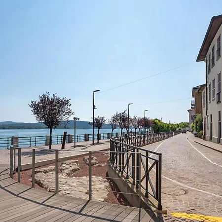 Apartamento Nel Cuore Di Arona- Via Pertossi